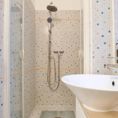 Budget By Hi5 - King Street - For Groups * Будапешт