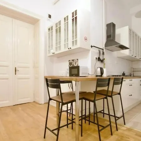 Budget By Hi5 - King Street - For Groups Lägenhet