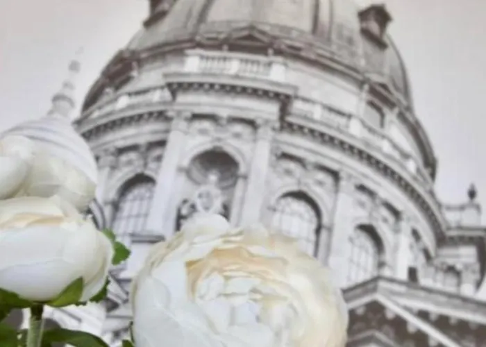 Budget By Hi5 - King Street - For Groups Appartement Budapest